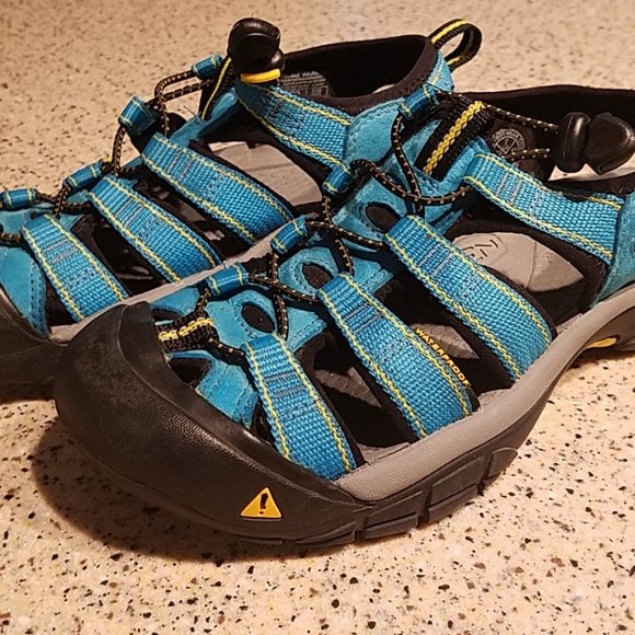 Keen Shoes - Keen SZ 7 Outdoor hiking shoes